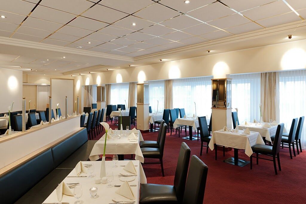 Crowne Plaza By Ihg