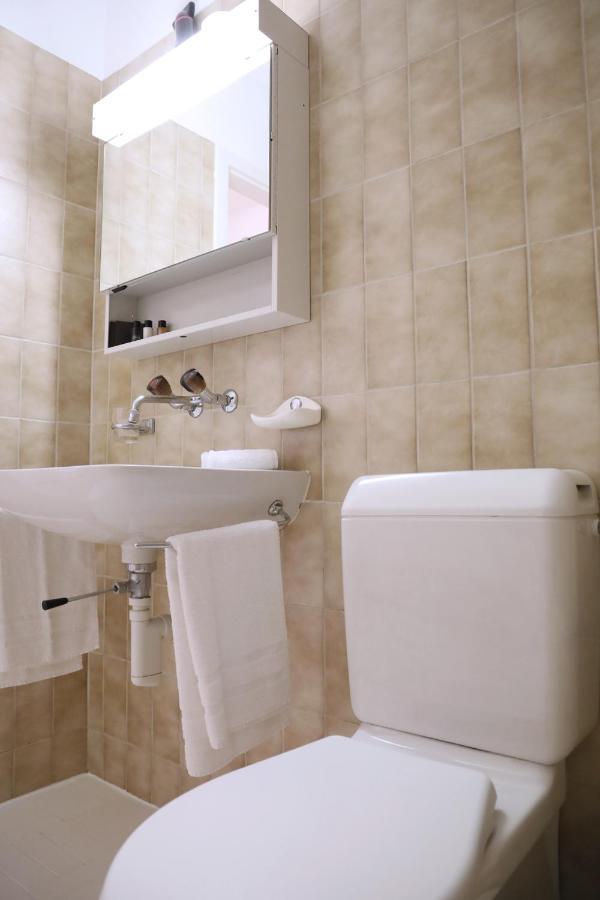 - Forchstrasse Apartment Zurich