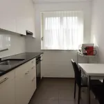 Spacious Studio Near Lake And Opera - Mill 512