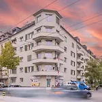 One Bedroom Apartment In Trendy Zurich West