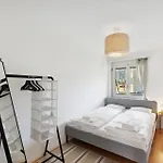 Charming And Comfortable Apartment *