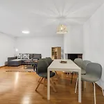 Your Cozy & Comfy Stay