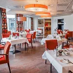 Senioren-residenz Segeten Aparthotel