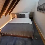 Le Bijou Lintheschergasse / Zurich HB