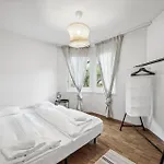 Chic Near Center Apartment