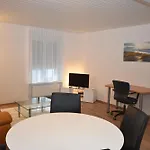 Centrally Located 2Br - Color 23