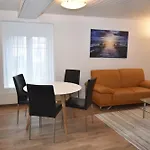 Centrally Located 2Br - Color 23