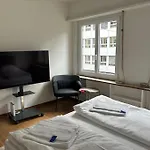 Live In The City Center - Cross 5