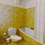 Apartment Chic Near Center