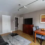 Fantastic 1 Bedroom Flat, City Center, Near Lake - Sf15