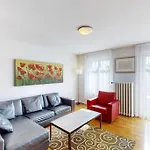 Apartment 3br Flat Near Bellevue! - Sf6 Zurich
