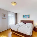 Apartment 3br Flat Near Bellevue! - Sf6 *