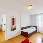 Apartment 3br Flat Near Bellevue! - Sf6 *