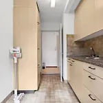 Charming And Comfortable Apartment *