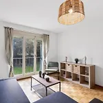 Charming And Comfortable Zurich