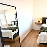 Modern & Central Apartment - Zurich Oerlikon