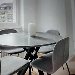 Cozy Apartment