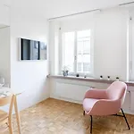 Modern 1 Room Apartment In District 4