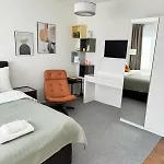 Zurich Central Apartment With View
