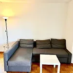 Properties With Lake View And Balcony In The Center Of Zurich Hwa - Self Checkin