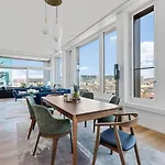 Btqleadingluxurypenthouse&garage Apartment