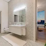Apartment Btqleadingluxurypenthouse&garage *