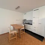 Senioren-residenz Segeten Aparthotel Zurich