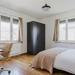 Saint - 90 Qm, 3 Schlafzimmer, Balkon & Kostenloser Parkplatz Apartment