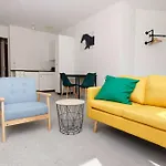 Basic & Cozy Zurich Studio Central & Walkable
