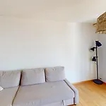 3Br Home With The Basics Covered