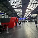 Popup Trainstation Hb Hostel *