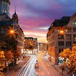 Stayy Nº7 Suites & Studios -Self Check-In