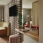 Locke Am Platz Hotel