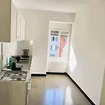 Huge 3 Room City Center Flat, Zurich HB Konrad