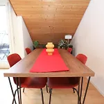 Minutes Walk From Google Hq City View