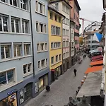 Charming Apartment in Niederdörfli