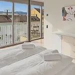 Comfortable 1Br Flat At Great Location - Baron 44