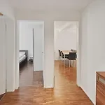 1Br With Balcony Near Lake - Flower 1