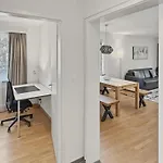 Beautiful, Quite And Very Central 2 Bedroom Flat