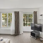 Charming Studio In The Old Town - Uz15