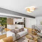 Old Town Penthouse Maisonette Private Rooftop