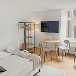 Cozy In The Heart Of - Stork 32 Apartment *