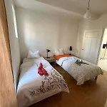 2 Aus41 1f R 8045 S2 Apartment *