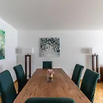 Apartment Executive 2br Flat In The Centre - Mainau 9 *