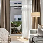Old Town Penthouse Maisonette Private Rooftop Apartment *