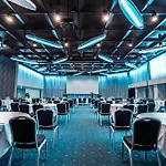 Crowne Plaza By Ihg 4*