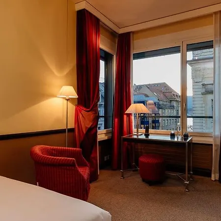 Hotel Opera