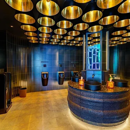 Hotel Five - Luxury