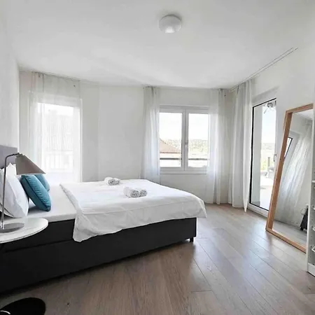 2.5 In Zurich-oerlikon Apartment Zurich