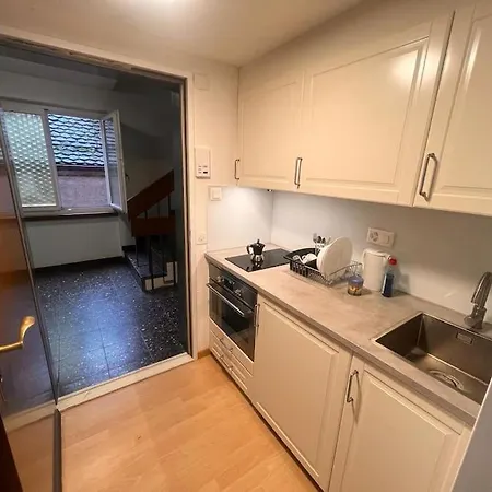 Apartment Jdgugd